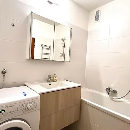 14 Im Herzen Von * Λιντς